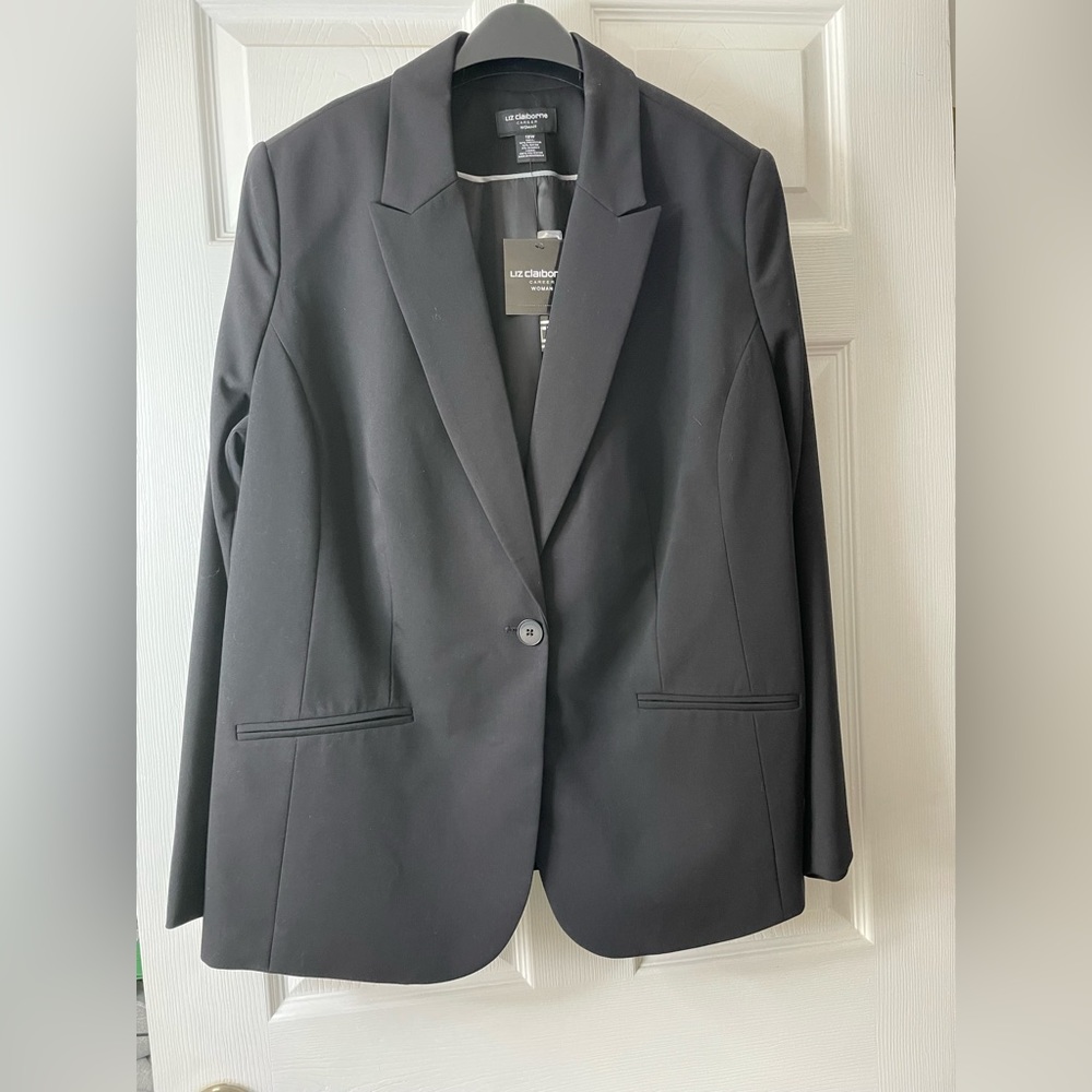 Ladies suit jacket - Picture 2 of 5